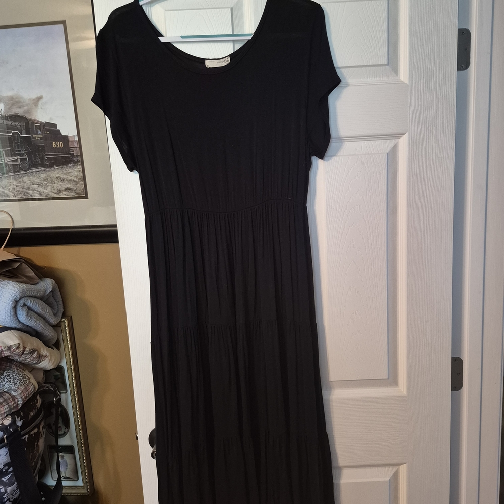 Chic Black Maxi Dress